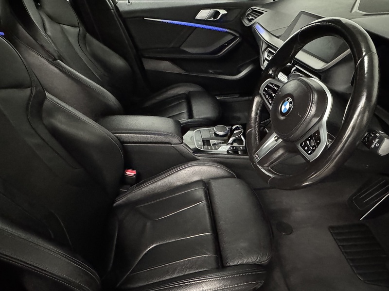 BMW 1 Series 2.0 M135i Hatchback 5dr Petrol Auto xDrive Euro 6 (s/s) (306 ps) - U1060