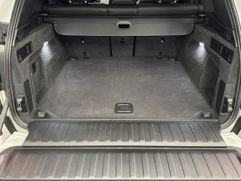 BMW X5 3.0 M50d SUV 5dr Diesel Auto xDrive Euro 6 (s/s) (400 ps) SUV Automatic Diesel - U360