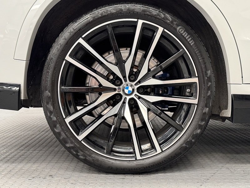 BMW X5 3.0 M50d SUV 5dr Diesel Auto xDrive Euro 6 (s/s) (400 ps) SUV Automatic Diesel - U360