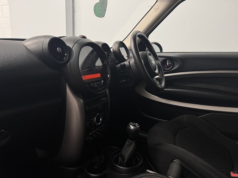 MINI Paceman 1.6 Cooper SUV 3dr Petrol Manual Euro 5 (s/s) (122 ps) - U369