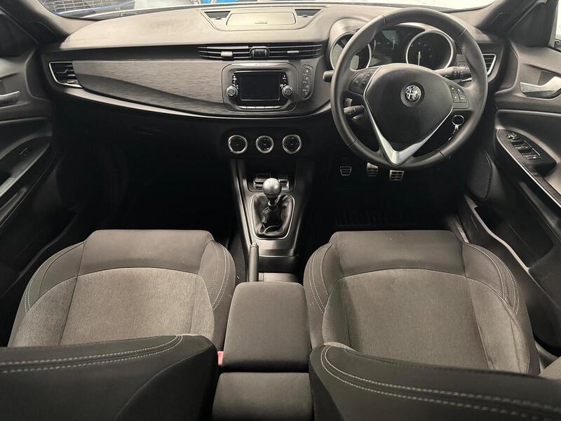 Alfa Romeo Giulietta 1.4 TB Sport Hatchback 5dr Petrol Manual Euro 6 (s/s) (120 bhp) - U447