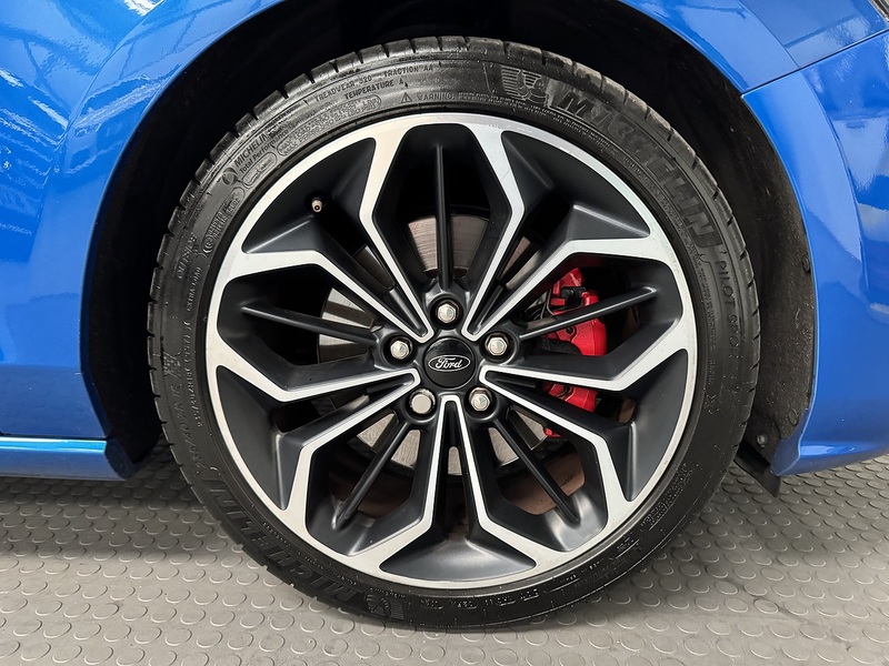 Ford Focus 1.5 EcoBlue ST-Line X Estate 5dr Diesel Manual Euro 6 (s/s) (120 ps) - U504