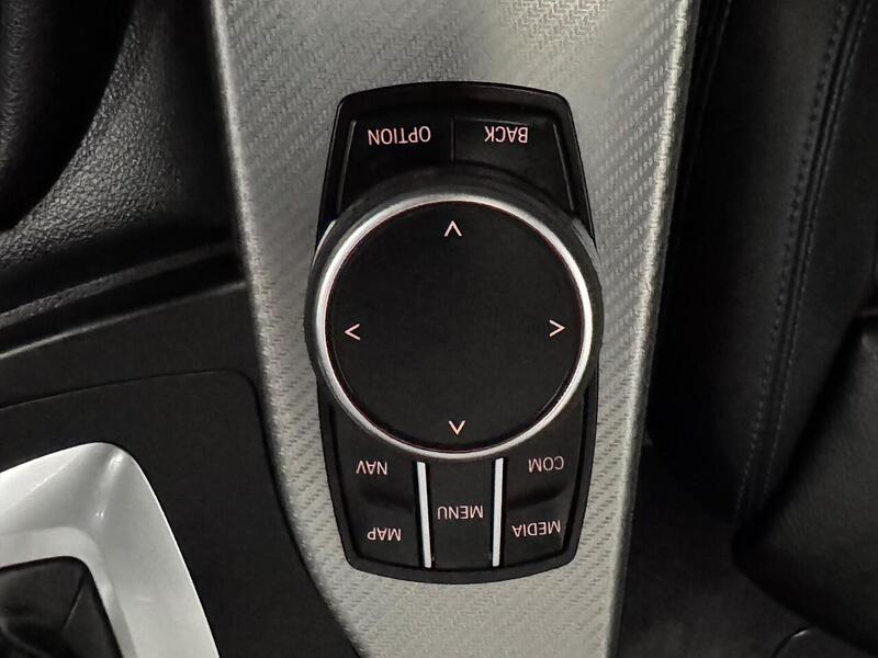 BMW 3 Series 3.0 335d M Sport Shadow Edition Touring 5dr Diesel Auto xDrive Euro 6 (s/s) (313 ps) - U584