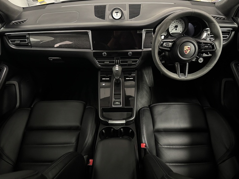 Porsche Macan 2.9T V6 GTS SUV 5dr Petrol PDK 4WD Euro 6 (s/s) (440 ps) - U586
