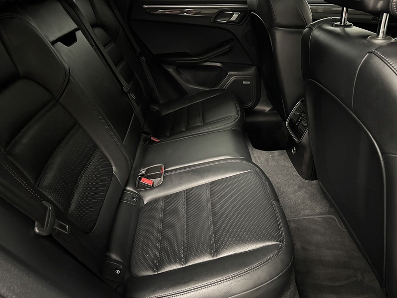 Porsche Macan 2.9T V6 GTS SUV 5dr Petrol PDK 4WD Euro 6 (s/s) (440 ps) - U586