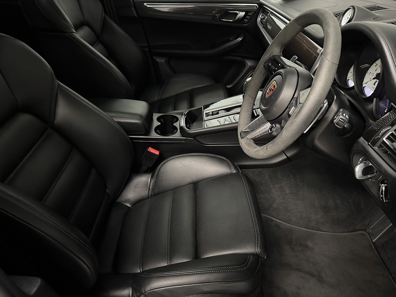 Porsche Macan 2.9T V6 GTS SUV 5dr Petrol PDK 4WD Euro 6 (s/s) (440 ps) - U586