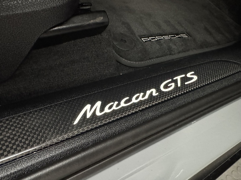 Porsche Macan 2.9T V6 GTS SUV 5dr Petrol PDK 4WD Euro 6 (s/s) (440 ps) - U586