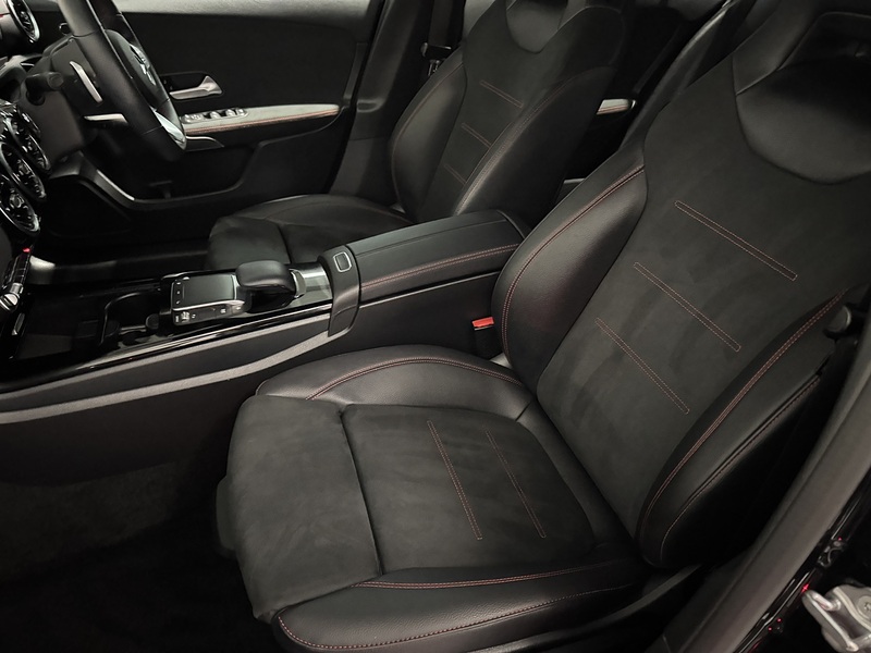 Mercedes-Benz A Class 2.0 A220d AMG Line Hatchback 5dr Diesel 8G-DCT Euro 6 (s/s) (190 ps) - U590