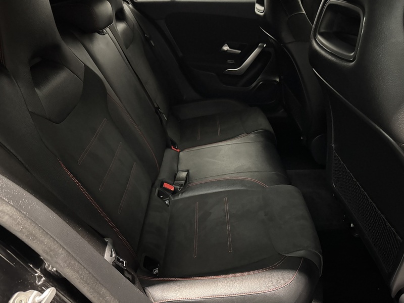 Mercedes-Benz A Class 2.0 A220d AMG Line Hatchback 5dr Diesel 8G-DCT Euro 6 (s/s) (190 ps) - U590