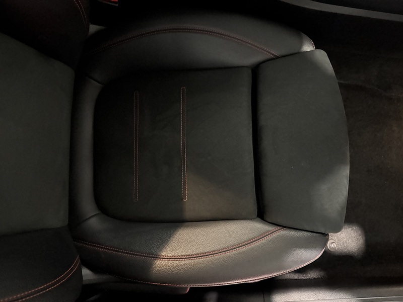 Mercedes-Benz A Class 2.0 A220d AMG Line Hatchback 5dr Diesel 8G-DCT Euro 6 (s/s) (190 ps) - U590