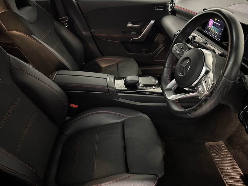 Mercedes-Benz A Class 2.0 A220d AMG Line Hatchback 5dr Diesel 8G-DCT Euro 6 (s/s) (190 ps) - U590