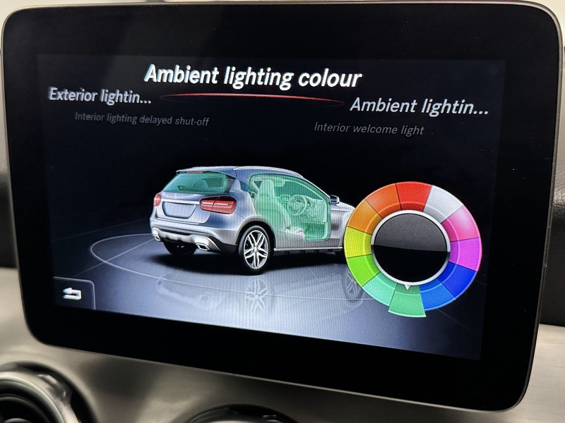 Mercedes-Benz GLA 2.1 GLA220d AMG Line (Premium) SUV 5dr Diesel 7G-DCT 4MATIC Euro 6 (s/s) (177 ps) - U591