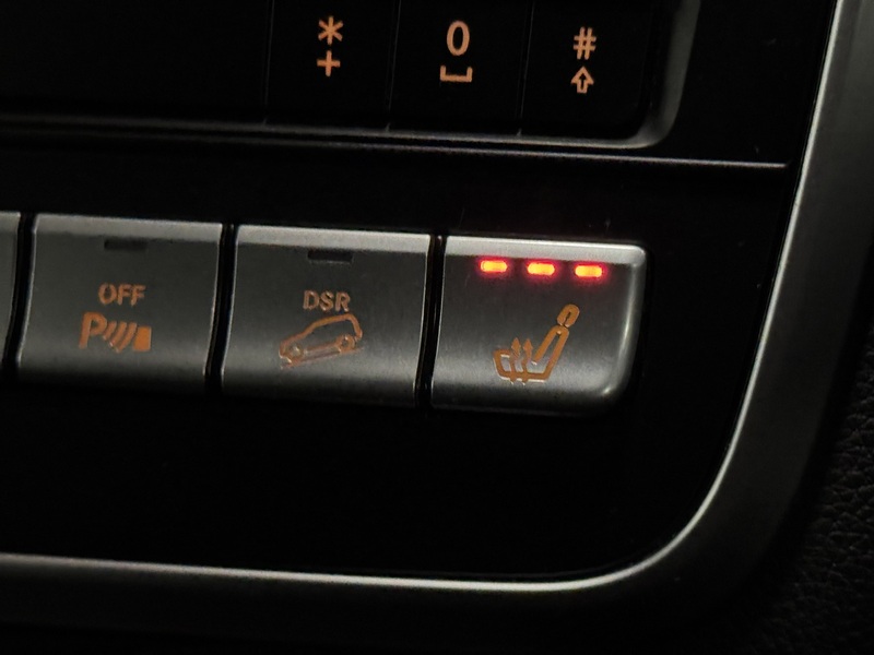 Mercedes-Benz GLA 2.1 GLA220d AMG Line (Premium) SUV 5dr Diesel 7G-DCT 4MATIC Euro 6 (s/s) (177 ps) - U591