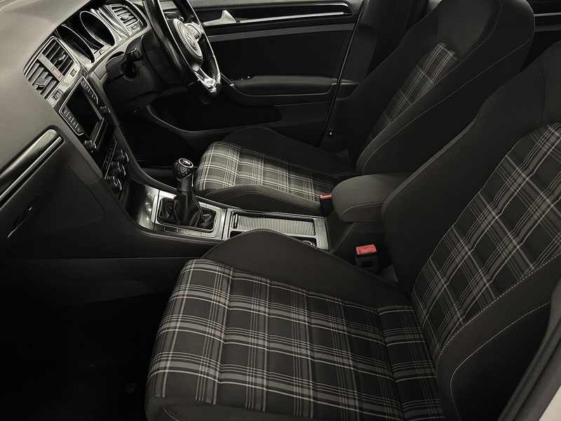 Volkswagen Golf Gtd Tdi 2.0 5dr Hatchback Diesel - U604