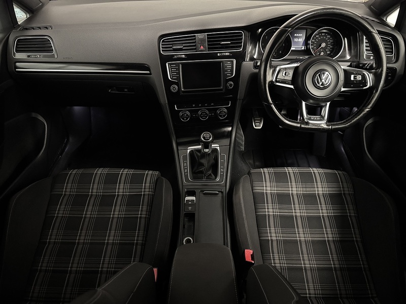 Volkswagen Golf Gtd Tdi 2.0 5dr Hatchback Diesel - U604