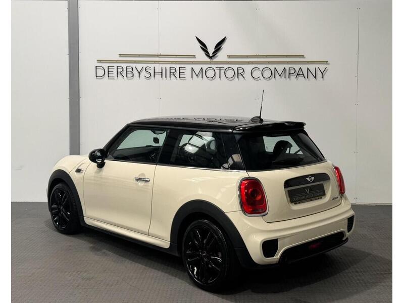 MINI Hatch 1.5 Cooper Hatchback 3dr Petrol Manual Euro 6 (s/s) (136 ps) - U605