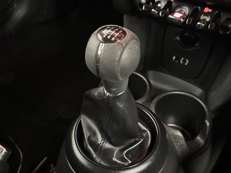 MINI Hatch 1.5 Cooper Hatchback 3dr Petrol Manual Euro 6 (s/s) (136 ps) - U605