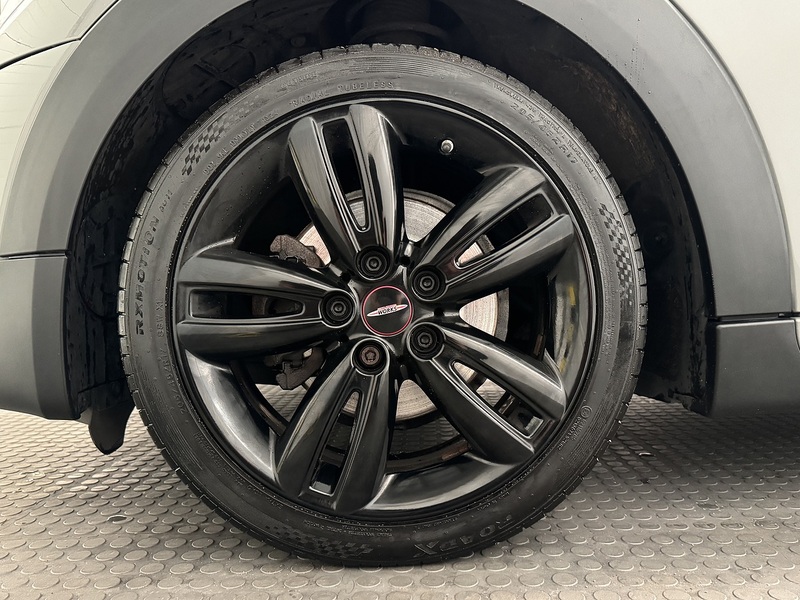 MINI Hatch 1.5 Cooper Sport Hatchback 3dr Petrol Manual Euro 6 (s/s) (136 ps) - U611