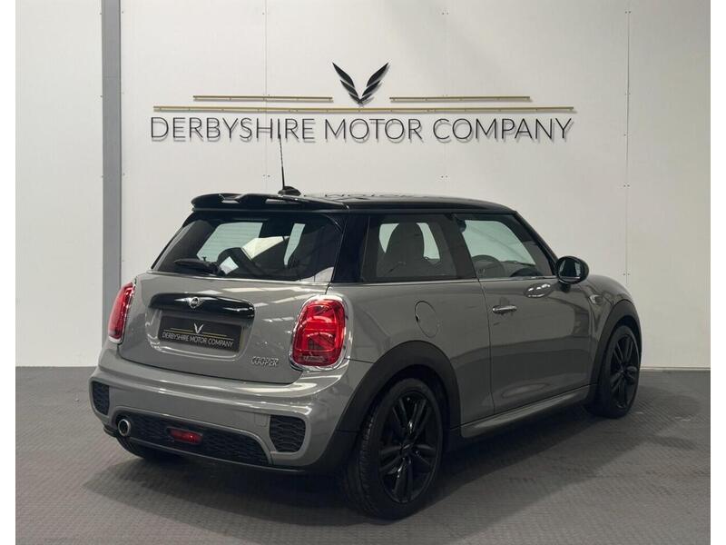 MINI Hatch 1.5 Cooper Sport Hatchback 3dr Petrol Manual Euro 6 (s/s) (136 ps) - U611
