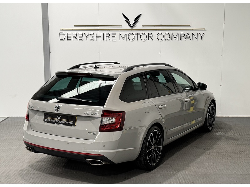 Skoda Octavia 2.0 TSI GPF vRS Estate 5dr Petrol DSG Euro 6 (s/s) (245 ps) - U617