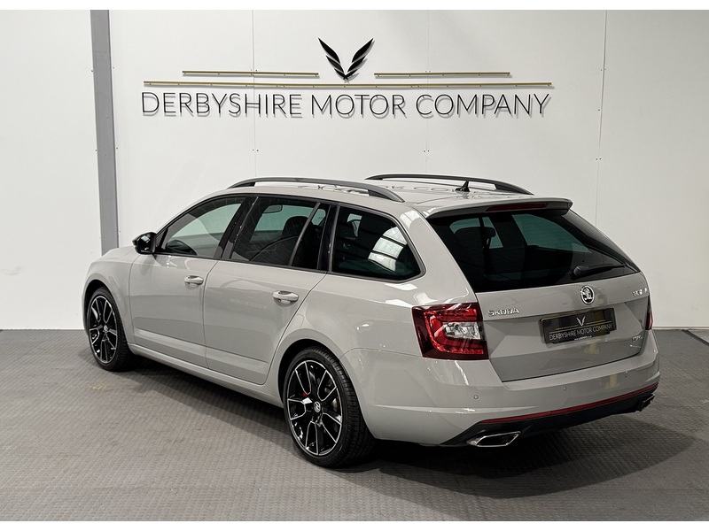 Skoda Octavia 2.0 TSI GPF vRS Estate 5dr Petrol DSG Euro 6 (s/s) (245 ps) - U617