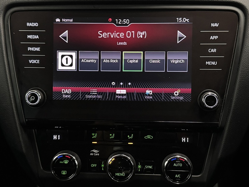 Skoda Octavia 2.0 TSI GPF vRS Estate 5dr Petrol DSG Euro 6 (s/s) (245 ps) - U617