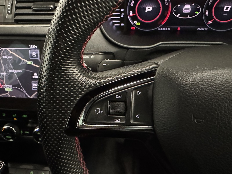 Skoda Octavia 2.0 TSI GPF vRS Estate 5dr Petrol DSG Euro 6 (s/s) (245 ps) - U617