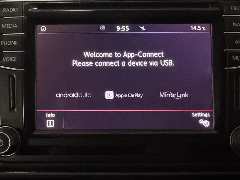 Volkswagen Caravelle 2.0 BiTDI BlueMotion Tech SE MPV 5dr Diesel DSG Euro 6 (s/s) (204 ps) - U620