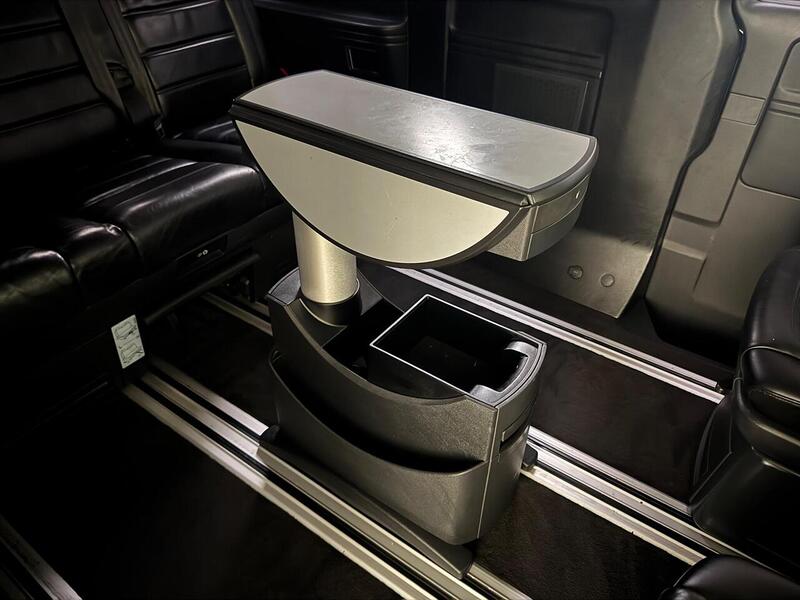 Volkswagen Caravelle 2.0 BiTDI BlueMotion Tech SE MPV 5dr Diesel DSG Euro 6 (s/s) (204 ps) - U620