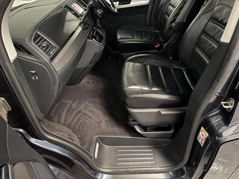 Volkswagen Caravelle 2.0 BiTDI BlueMotion Tech SE MPV 5dr Diesel DSG Euro 6 (s/s) (204 ps) - U620