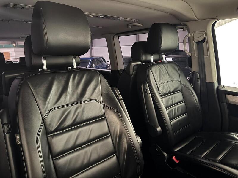 Volkswagen Caravelle 2.0 BiTDI BlueMotion Tech SE MPV 5dr Diesel DSG Euro 6 (s/s) (204 ps) - U620