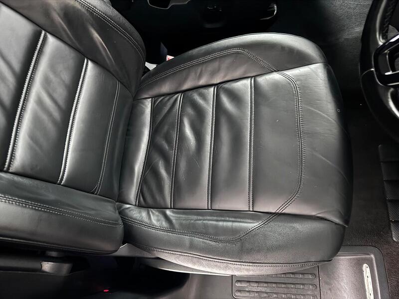 Volkswagen Caravelle 2.0 BiTDI BlueMotion Tech SE MPV 5dr Diesel DSG Euro 6 (s/s) (204 ps) - U620