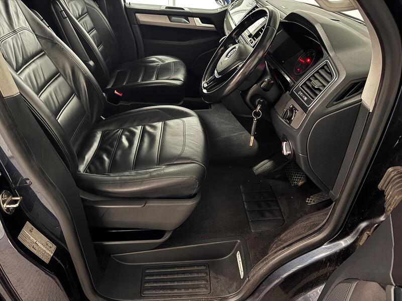 Volkswagen Caravelle 2.0 BiTDI BlueMotion Tech SE MPV 5dr Diesel DSG Euro 6 (s/s) (204 ps) - U620