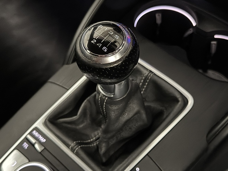 Audi A3 2.0 TDI S line Saloon 4dr Diesel Manual Euro 6 (s/s) (150 ps) - U623