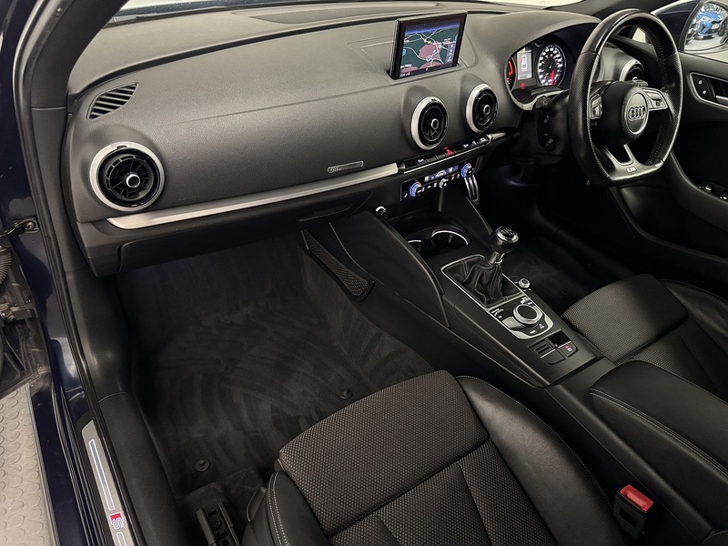 Audi A3 2.0 TDI S line Saloon 4dr Diesel Manual Euro 6 (s/s) (150 ps) - U623