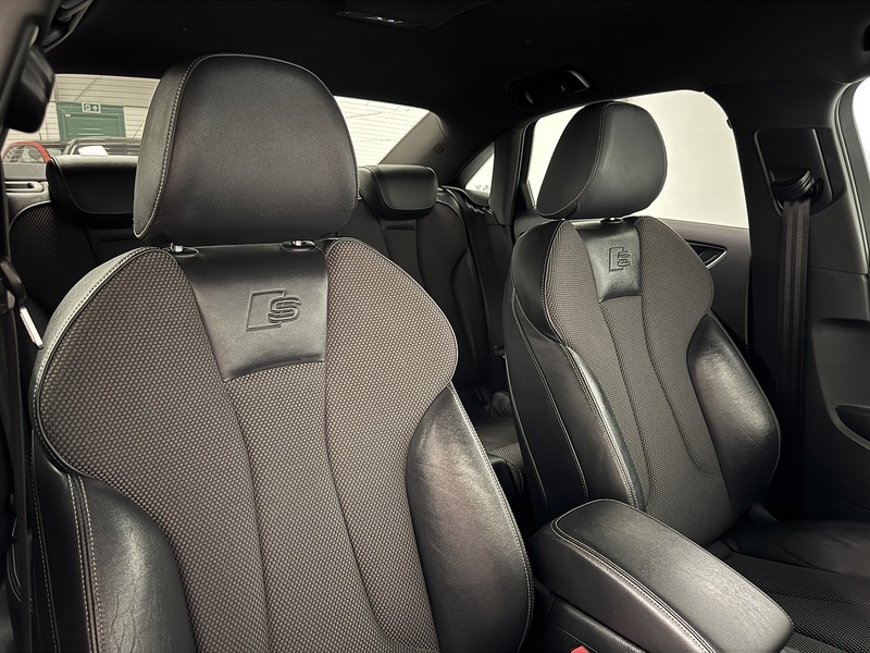 Audi A3 2.0 TDI S line Saloon 4dr Diesel Manual Euro 6 (s/s) (150 ps) - U623