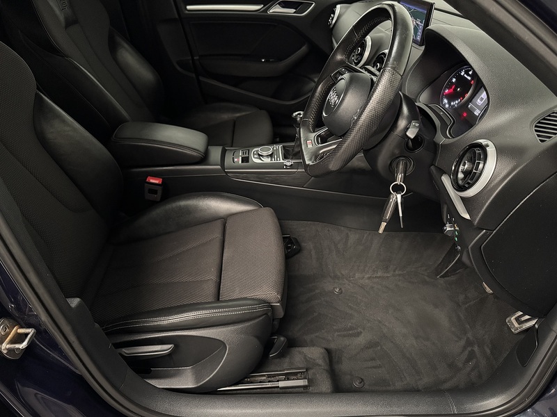 Audi A3 2.0 TDI S line Saloon 4dr Diesel Manual Euro 6 (s/s) (150 ps) - U623