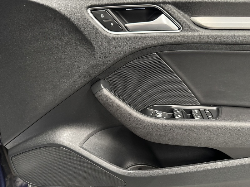 Audi A3 2.0 TDI S line Saloon 4dr Diesel Manual Euro 6 (s/s) (150 ps) - U623