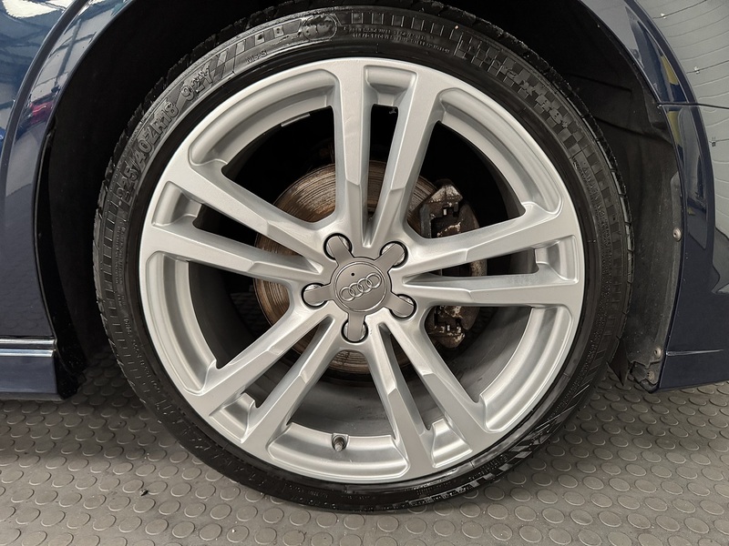 Audi A3 2.0 TDI S line Saloon 4dr Diesel Manual Euro 6 (s/s) (150 ps) - U623