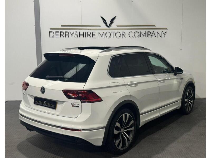 Volkswagen Tiguan 2.0 TDI BlueMotion Tech R-Line SUV 5dr Diesel DSG 4Motion Euro 6 (s/s) (150 ps) - U631