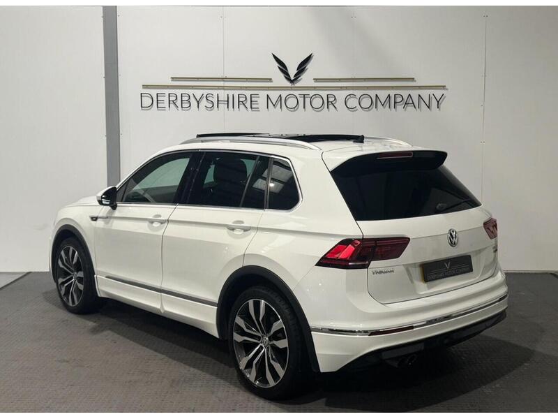 Volkswagen Tiguan 2.0 TDI BlueMotion Tech R-Line SUV 5dr Diesel DSG 4Motion Euro 6 (s/s) (150 ps) - U631