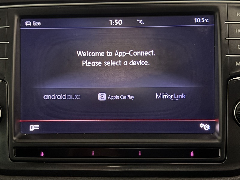 Volkswagen Tiguan 2.0 TDI BlueMotion Tech R-Line SUV 5dr Diesel DSG 4Motion Euro 6 (s/s) (150 ps) - U631