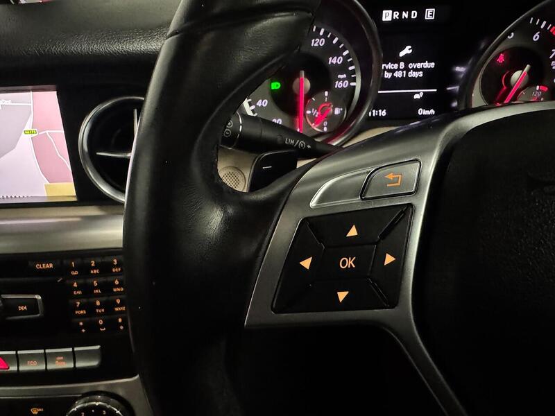 Mercedes-Benz SLK 1.8 SLK250 BlueEfficiency AMG Sport Edition 125 Convertible 2dr Petrol G-Tronic+ Euro 5 (s/s) (204 - U641