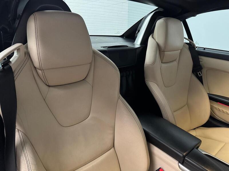 Mercedes-Benz SLK 1.8 SLK250 BlueEfficiency AMG Sport Edition 125 Convertible 2dr Petrol G-Tronic+ Euro 5 (s/s) (204 - U641