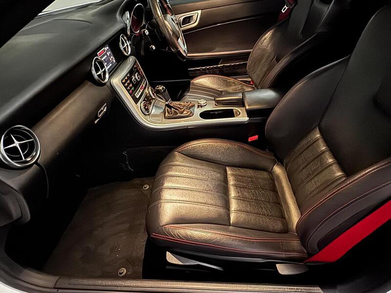 Mercedes-Benz SLK 2.1 SLK250 CDI AMG Sport Convertible 2dr Diesel G-Tronic+ Euro 5 (s/s) (204 ps) - U645