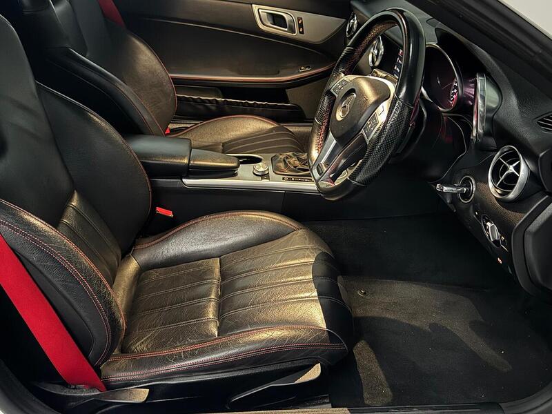 Mercedes-Benz SLK 2.1 SLK250 CDI AMG Sport Convertible 2dr Diesel G-Tronic+ Euro 5 (s/s) (204 ps) - U645