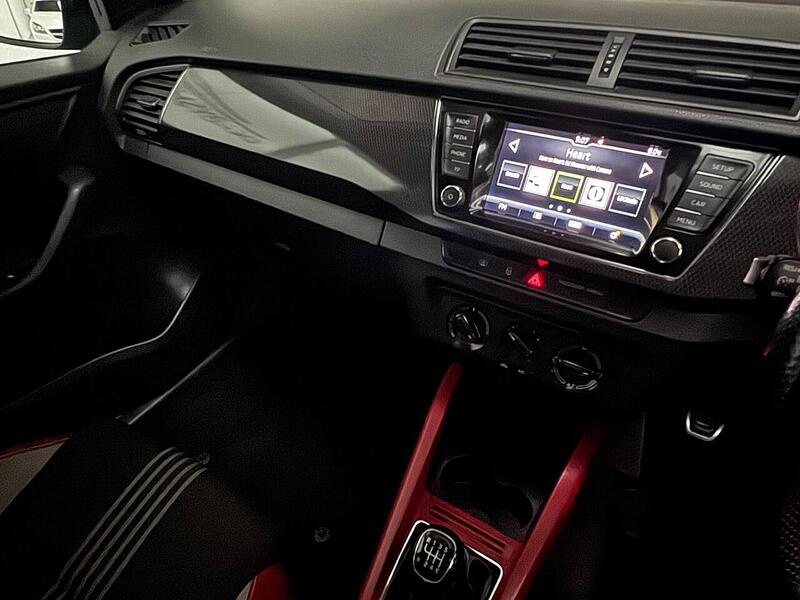 Skoda Fabia 1.0 TSI Monte Carlo Hatchback 5dr Petrol Manual Euro 6 (s/s) (110 ps) - U651