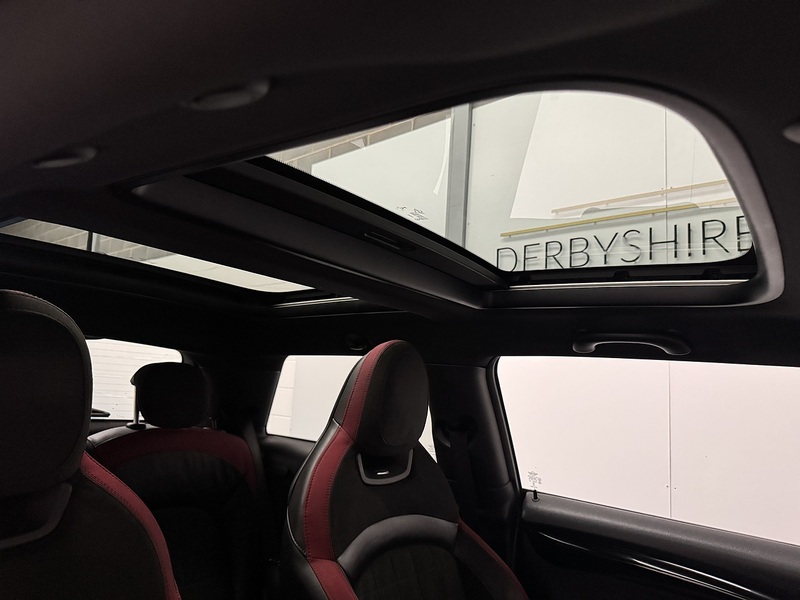 MINI Hatch 2.0 John Cooper Works Hatchback 3dr Petrol Auto Euro 6 (s/s) (231 ps) - U653