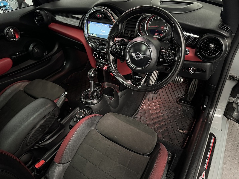 MINI Hatch 2.0 John Cooper Works Hatchback 3dr Petrol Auto Euro 6 (s/s) (231 ps) - U653