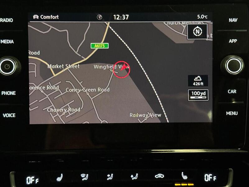 Volkswagen Golf 2.0 TSI R Hatchback 5dr Petrol DSG 4Motion Euro 6 (s/s) (310 ps) - U654